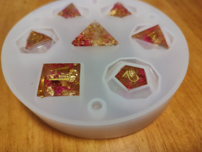 DND Dice Epoxy Resin Molds with 7 Standard Polyhedral Stereoscopic Dice Cavities